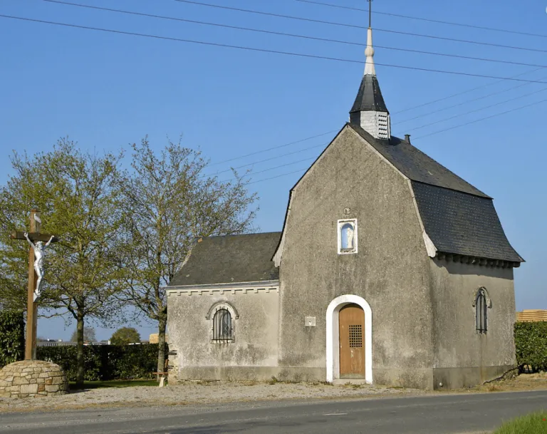 Chazé-sur-argos  (49500)